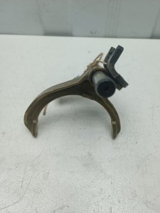 Вилка кпп Skoda SuperB 2012 NFP