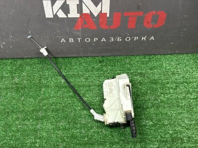 Замок двери Peugeot 308