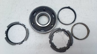 Муфта синхронизатора кпп Skoda SuperB 2012 NFP