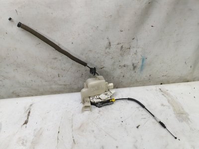 Замок двери Audi A6 2012