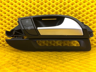 Ручка двери внутренняя правая Audi Q7 2014 4LB