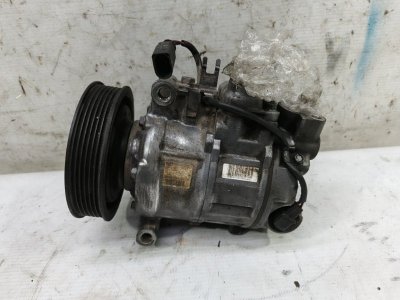 Компрессор кондиционера Audi A6 2012