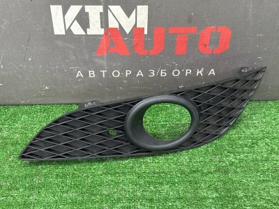 Накладка противотуманной фары Opel Astra H