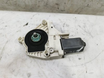 Моторчик стеклоподъемника Audi A6 2012