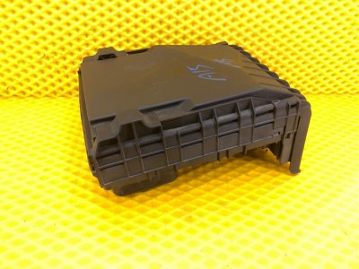 Блок предохранителей Volkswagen Tiguan