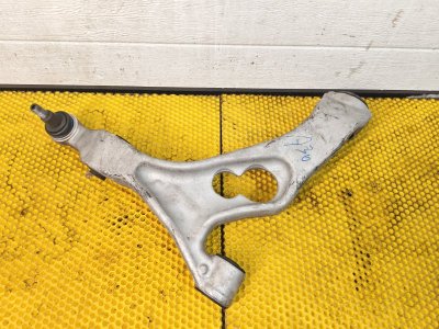 Рычаг передний нижний Audi Q7 2014 4L