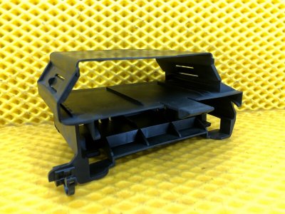 Кронштейн Audi Q7 2014 4L