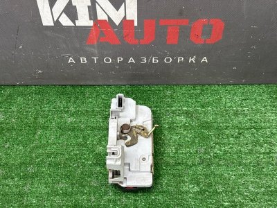 Замок двери Peugeot 406