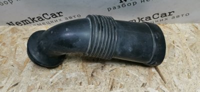 Патрубок воздушного фильтра Mercedes Vito 2004 639