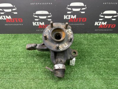 Кулак поворотный Ford Focus 2