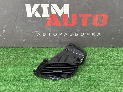 Дефлектор отопителя центральный Kia Sportage 3 2015 SL