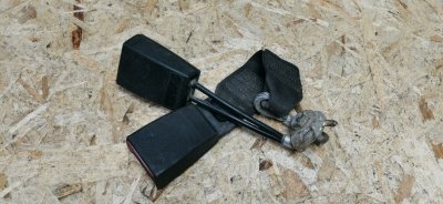 Замок ремня безопасности Mercedes W124 1987