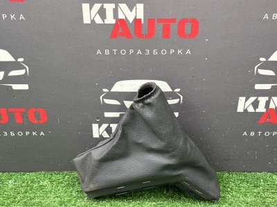 Кожух рычага стояночного тормоза Opel Astra H