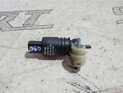 Насос омывателя стекла Volkswagen Passat 2002 B5