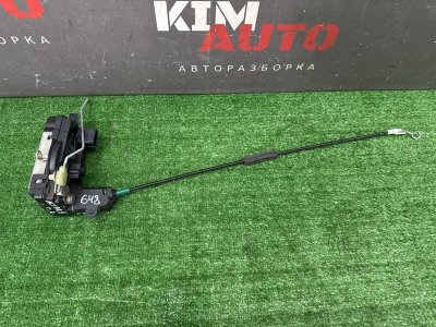 Замок двери Opel Astra H