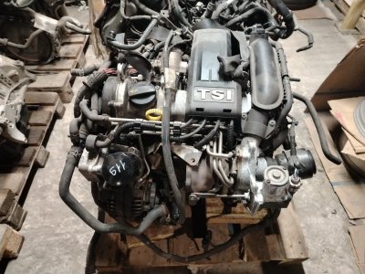 Двигатель Skoda YETI 2015