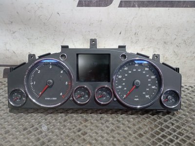 Панель приборов Volkswagen Touareg 2006 GP