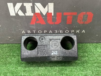 Абсорбер переднего бампера Fiat Albea