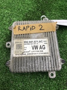 Блок управления фарой Skoda Rapid 2019-2023