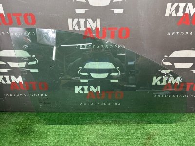 Стекло двери Ford Focus 2