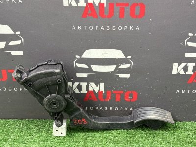 Педаль газа Ford C-Max