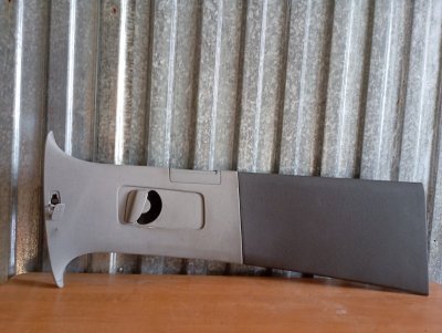 Обшивка стойки центральной Volkswagen Touareg 2006 GP