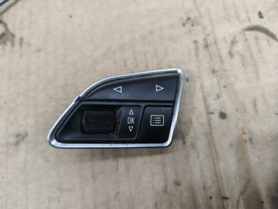 Кнопки руля Audi A6 2012