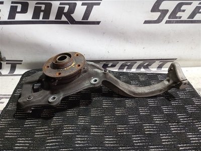 Кулак поворотный Audi Q5 2012 8R