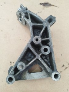 Кронштейн двигателя лада 2110 1998 2110