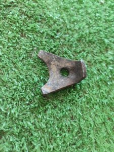 Пластина крепления трамблёра лада 21053 2105