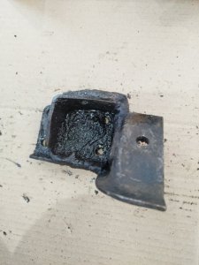 Кронштейн двигателя LADA 2131 4x4