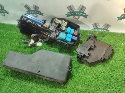 Блок предохранителей Toyota Camry 2008 ACV 40