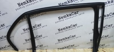 Уплотнитель стекла двери BMW 3-Series E90 2006