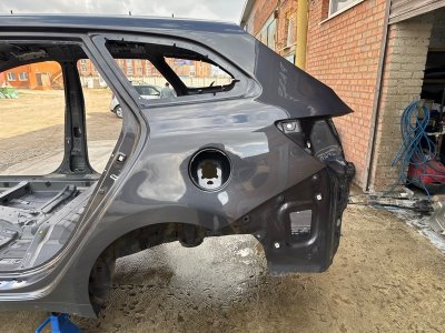 Крыло (четверть) Kia Ceed 2 2015 SW