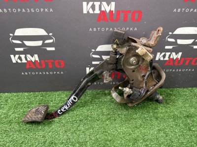 Педаль сцепления Kia Cerato 2