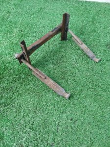 Крепление аккумулятора Лада Гранта 2012 седан