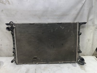 Радиатор основной Audi A6 2012