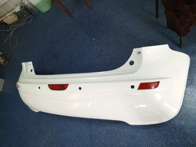 Бампер Nissan Note E11