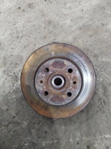 Кулак поворотный Лада Гранта 2012 седан