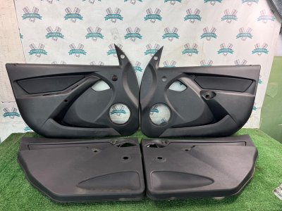 Обшивка боковой двери Лада Гранта 2012 седан