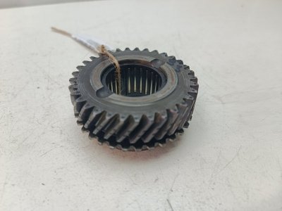 Шестерня 4 передачи VOLKSWAGEN Golf 2