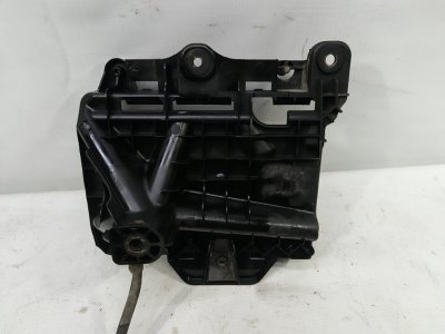 Площадка АКБ Volkswagen Polo 2020