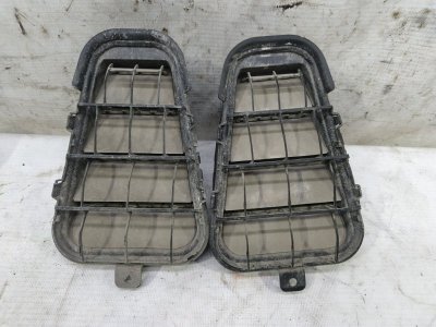 Решетка вентиляционная Audi A6 2012