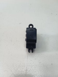 Кнопка стеклоподъемника Nissan Note E11