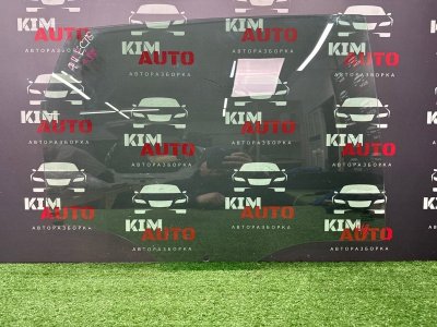 Стекло двери Ford Fiesta