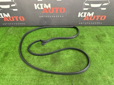 Уплотнитель двери Mazda CX-5 2016 KE