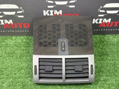 Дефлектор отопителя центральный Peugeot 407