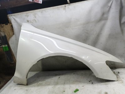 Крыло Audi A6 2012