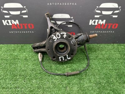 Кулак поворотный Peugeot 307