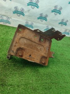 Крепление аккумулятора Лада Гранта 2012 седан